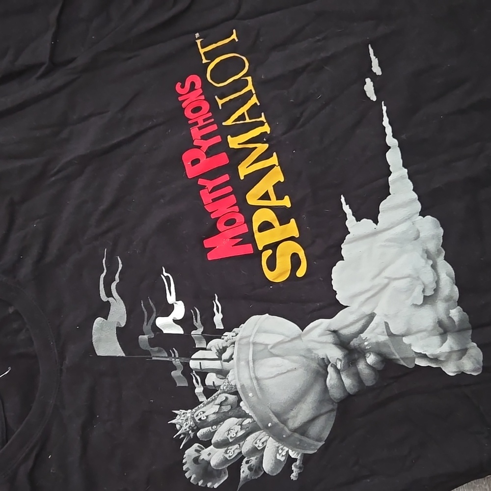 Monty Python Spamalot T-shirt Size Large - Picture 2 of 4